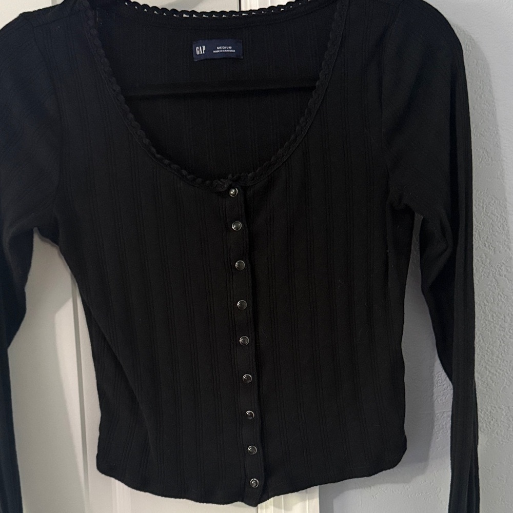 GAP Women's  Pointelle Black Pearl Snap Button-Down Shirt Size M